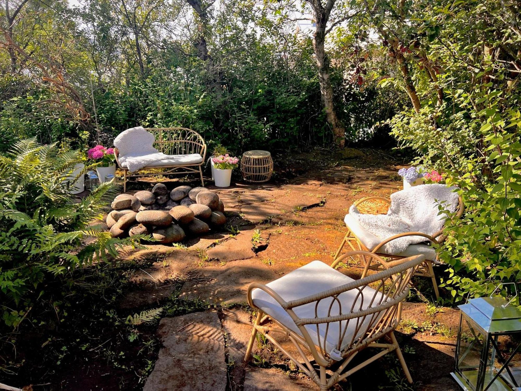 Casa Disa - Dreams, A Boutique Guesthouse In Reykjavik City'S Central Park And Botanical Garden In Laugardalur, Hot-Spring-Valley Buitenkant foto